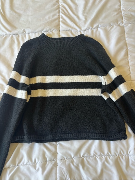 Hollister Sweaters - Hollister Black Sweater with Cream Stripes - Crewneck